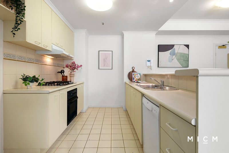 Photo - 411/83 Queensbridge Street, Southbank VIC 3006 - Image 5