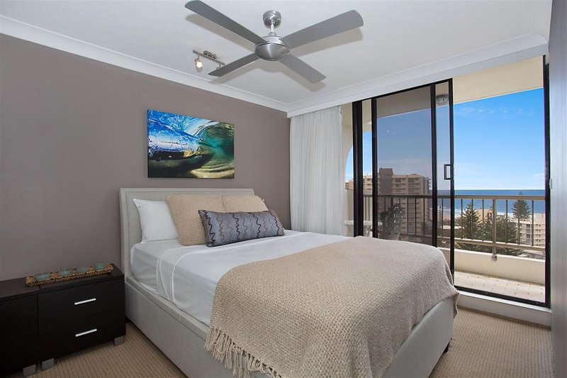 Photo - 41/19 Aubrey Street, Surfers Paradise QLD 4217 - Image 7