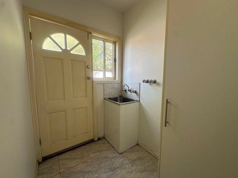 Photo - 411B Camp Road, Broadmeadows VIC 3047 - Image 10