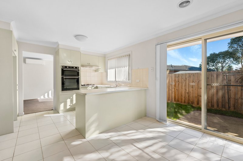 Photo - 4/12-14 Mcglynn Avenue, South Morang VIC 3752 - Image 3