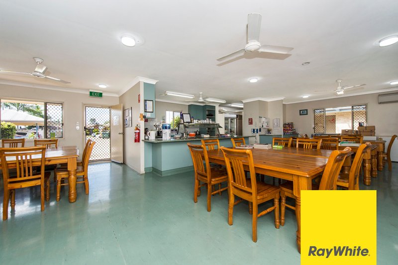 Photo - 4/12-14 Yeates Crescent, Meadowbrook QLD 4131 - Image 2