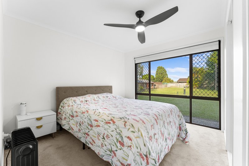 Photo - 4/12-16 Albert Street, Eagleby QLD 4207 - Image 10