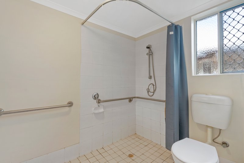 Photo - 4/12-20 Ballantine Street, Chermside QLD 4032 - Image 12