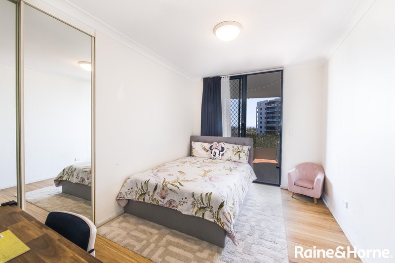 Photo - 41/2-8 Bridge Street, Hurstville NSW 2220 - Image 6