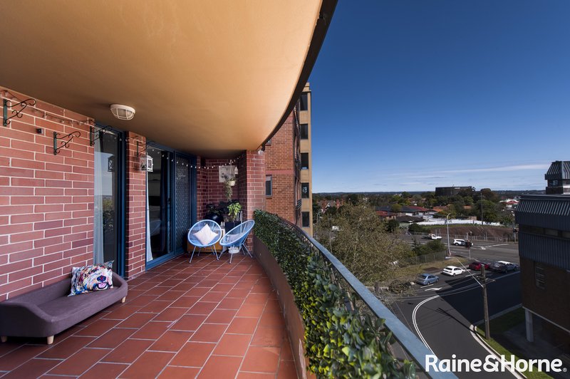 Photo - 41/2-8 Bridge Street, Hurstville NSW 2220 - Image 7