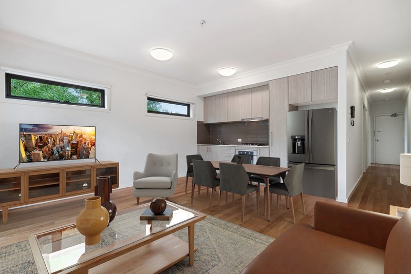 Photo - 4/12 Alfrick Road, Croydon VIC 3136 - Image 3