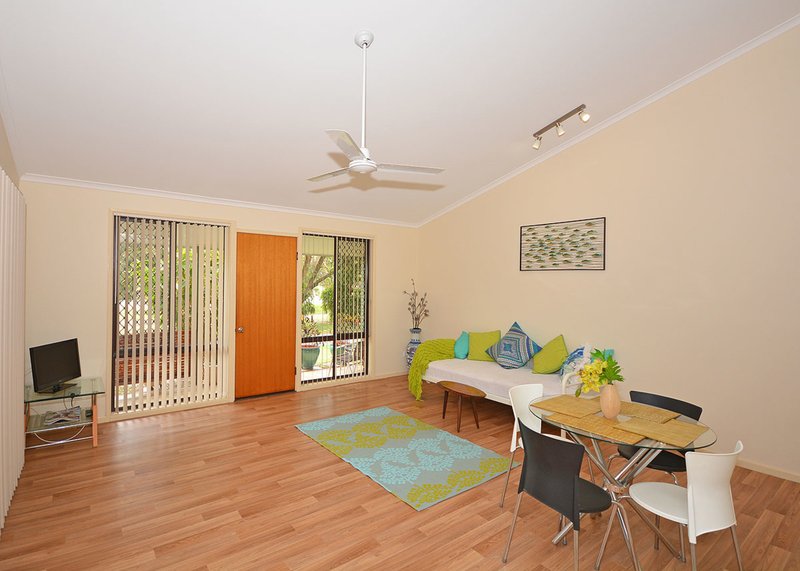 Photo - 4/12 Denmans Camp Road, Torquay QLD 4655 - Image 5