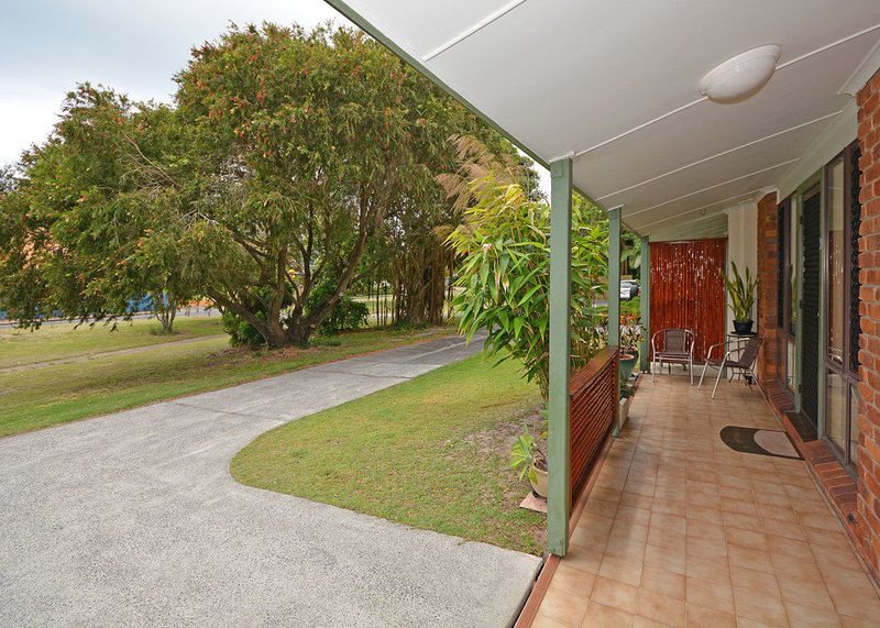 Photo - 4/12 Denmans Camp Road, Torquay QLD 4655 - Image 14