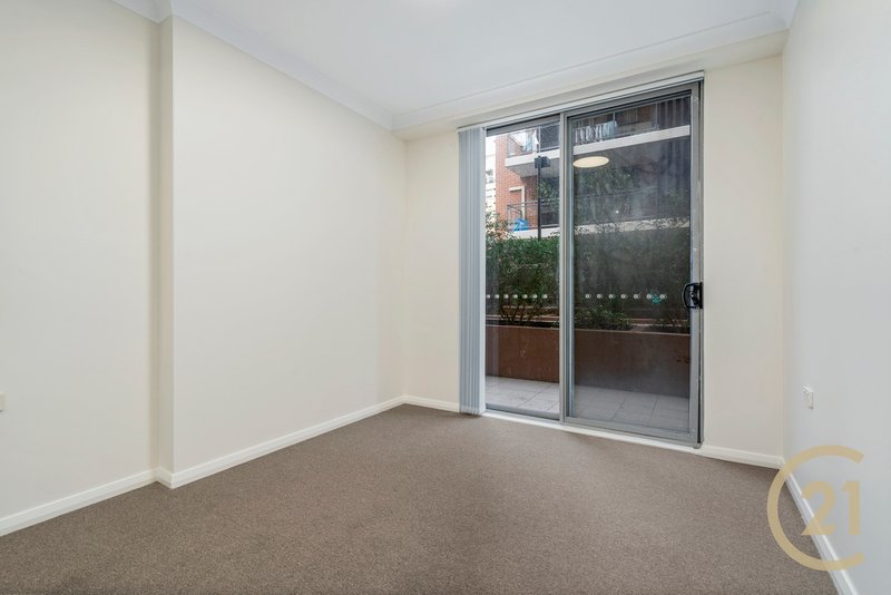 Photo - 4/12 George Street, Liverpool NSW 2170 - Image 10