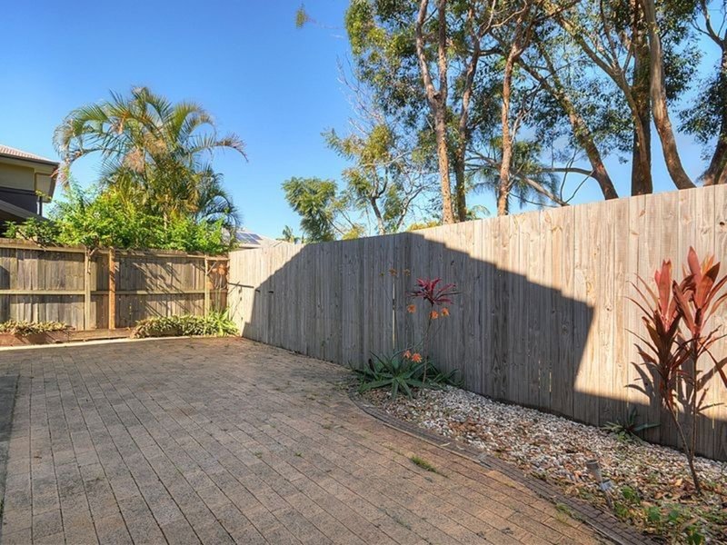 Photo - 4/12 Gordon Street, Labrador QLD 4215 - Image 8