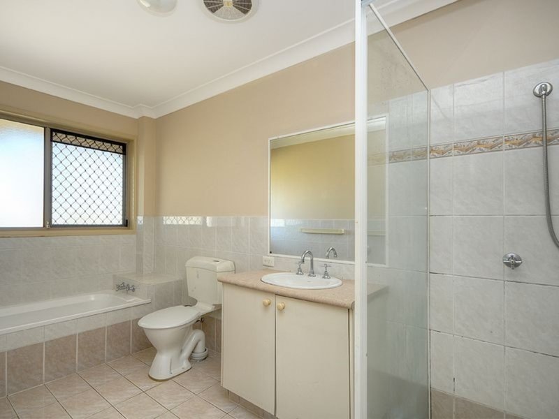 Photo - 4/12 Gordon Street, Labrador QLD 4215 - Image 10