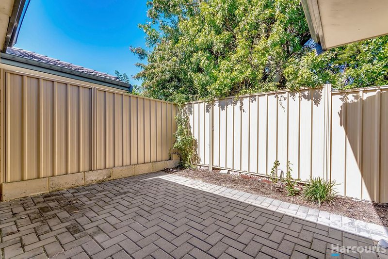 Photo - 4/12 Hepburn Way, Balga WA 6061 - Image 17