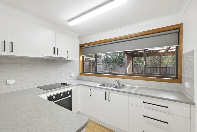 Photo - 4/12 Inglis Street, Maddingley VIC 3340 - Image 2