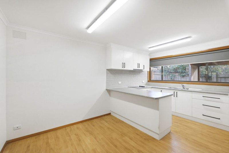 Photo - 4/12 Inglis Street, Maddingley VIC 3340 - Image 4