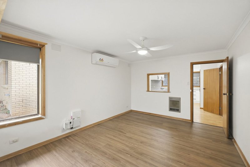Photo - 4/12 Inglis Street, Maddingley VIC 3340 - Image 6