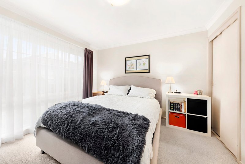 Photo - 4/12 Karingal Street, Croydon North VIC 3136 - Image 5