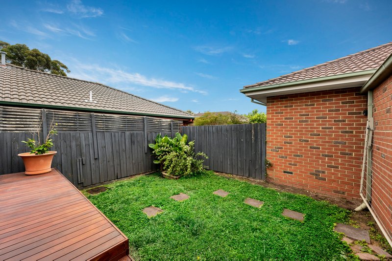 Photo - 4/12 Karingal Street, Croydon North VIC 3136 - Image 9