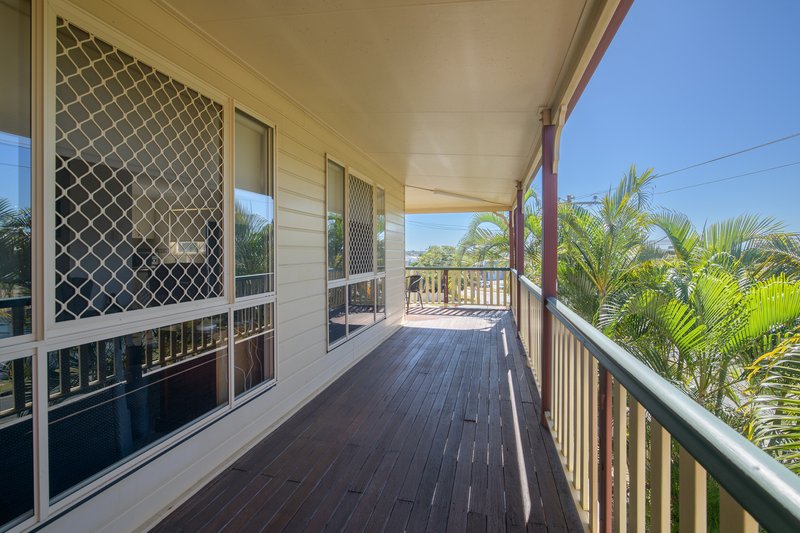 Photo - 4/12 Kent Street, West Gladstone QLD 4680 - Image 11