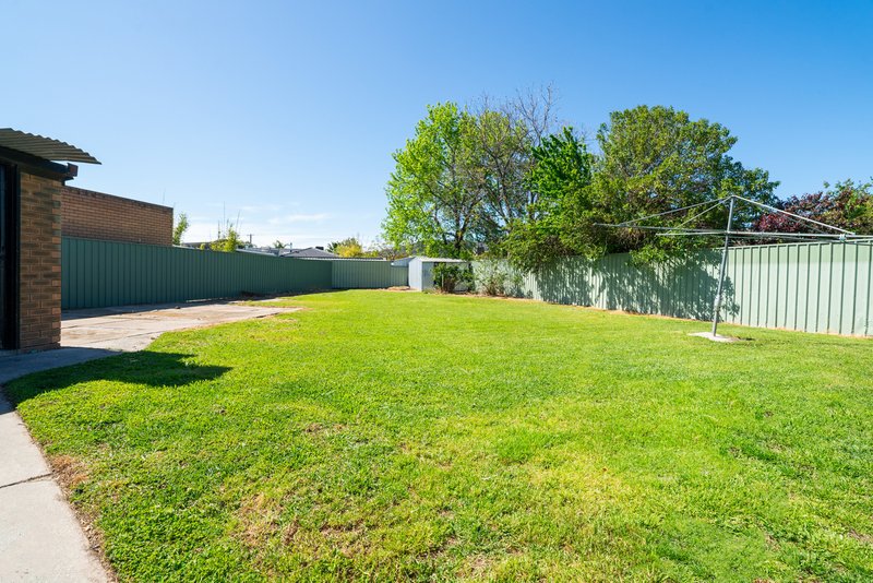 Photo - 412 Leonie Court, Lavington NSW 2641 - Image 17