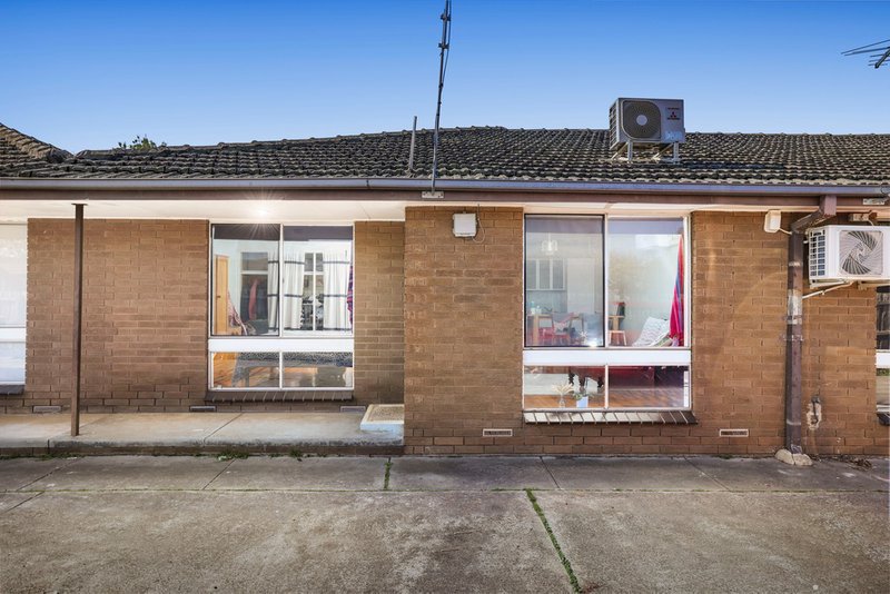 4/12 Manly Street, Werribee VIC 3030