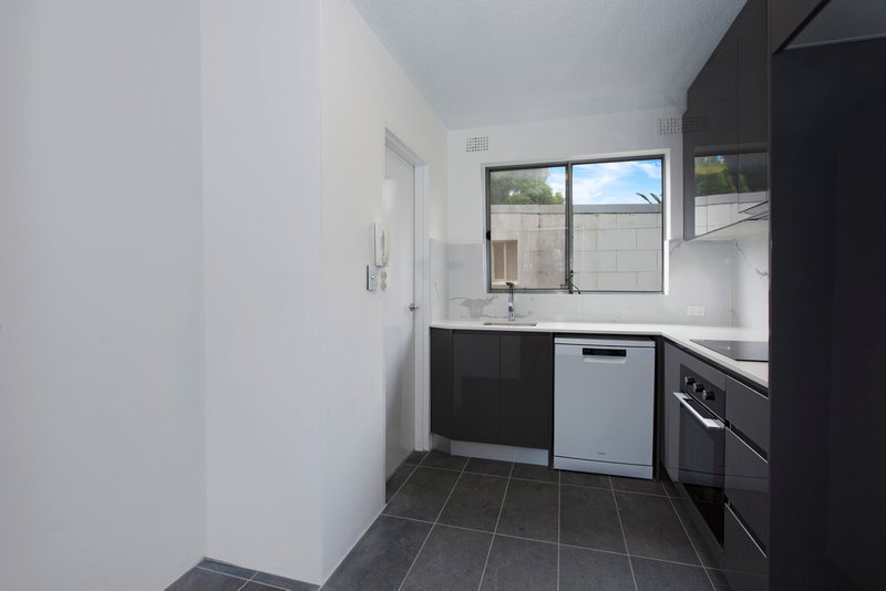 Photo - 4/12 Margaret Street, Ashfield NSW 2131 - Image 3