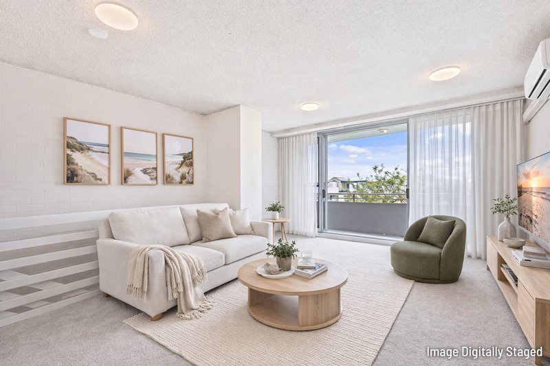 Photo - 4/12 Queen Street, Kings Beach QLD 4551 - Image 5