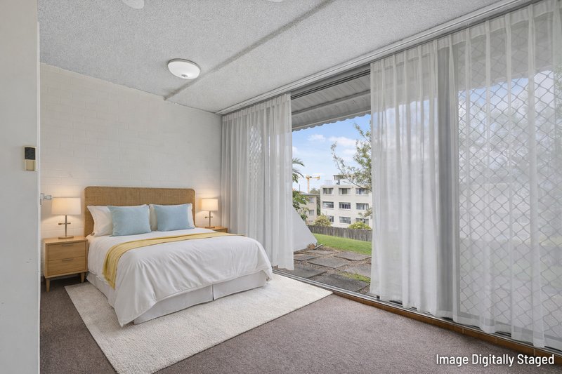 Photo - 4/12 Queen Street, Kings Beach QLD 4551 - Image 13