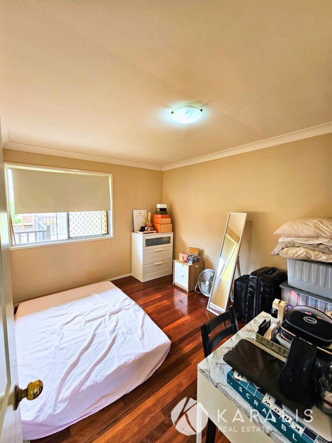 Photo - 4/12 Robbies Avenue, Carina QLD 4152 - Image 7