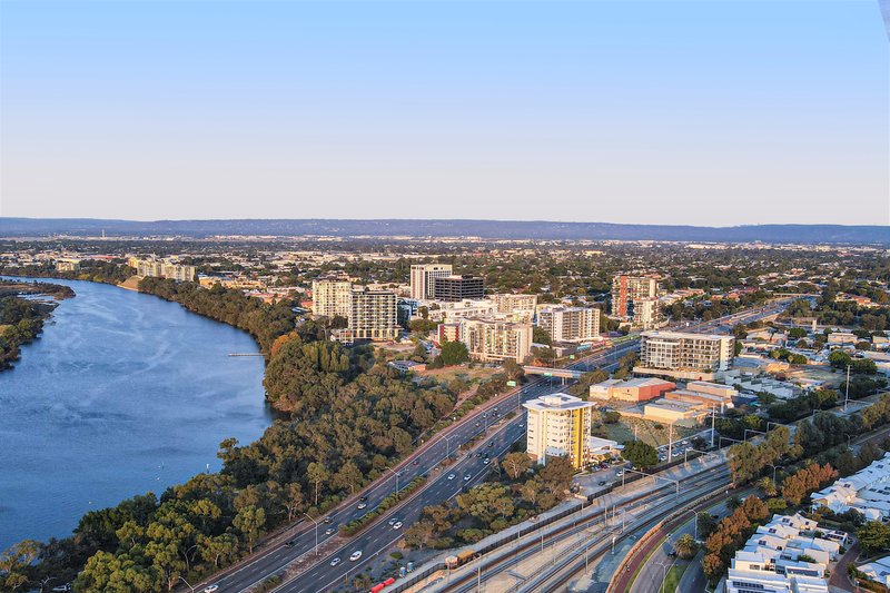 Photo - 4/12 Salisbury Road, Rivervale WA 6103 - Image 26