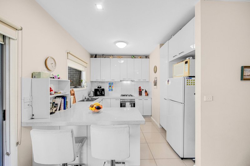 Photo - 4/12 Seagull Avenue, Altona VIC 3018 - Image 4