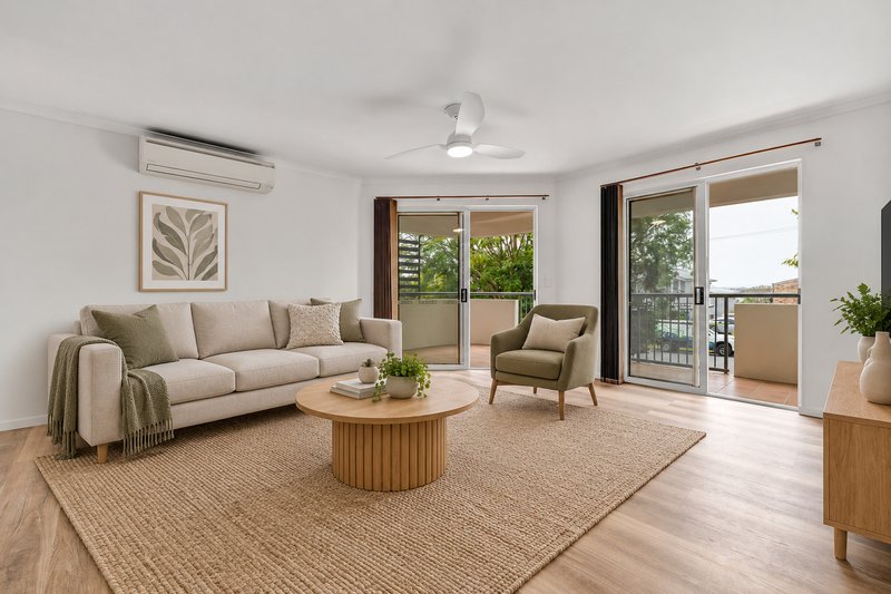 Photo - 4/12 Simpson Street, Morningside QLD 4170 - Image 2