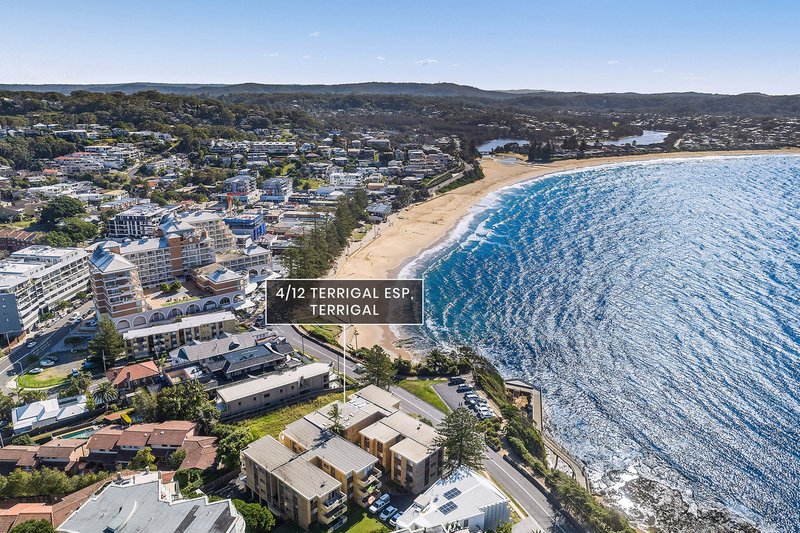 Photo - 4/12 Terrigal Esplanade, Terrigal NSW 2260 - Image 11