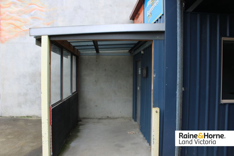 Photo - 412 Thompson Road, North Geelong VIC 3215 - Image 14