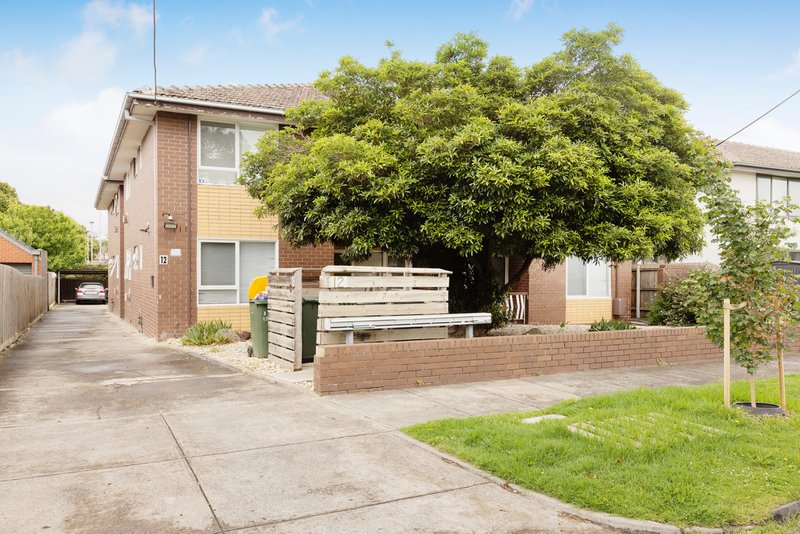 Photo - 4/12 Toward Street, Murrumbeena VIC 3163 - Image 8