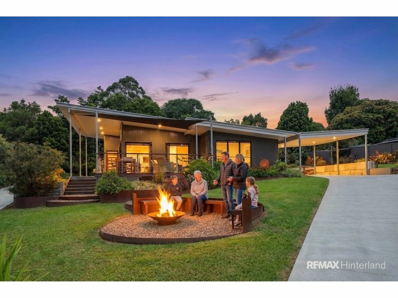 Photo - 4/12 Witham Road, Maleny QLD 4552 - Image 1