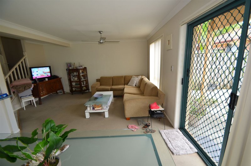 Photo - 4/121-125 Greenacre Drive, Parkwood QLD 4214 - Image 4