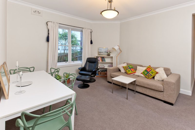 Photo - 4/122 Kirribilli Avenue, Kirribilli NSW 2061 - Image 3