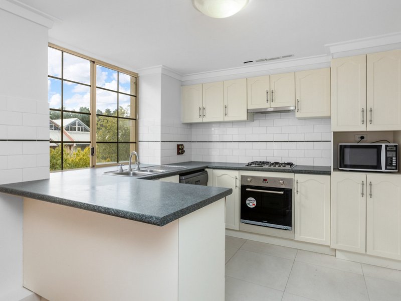 Photo - 41/22 Nile Street, East Perth WA 6004 - Image 2