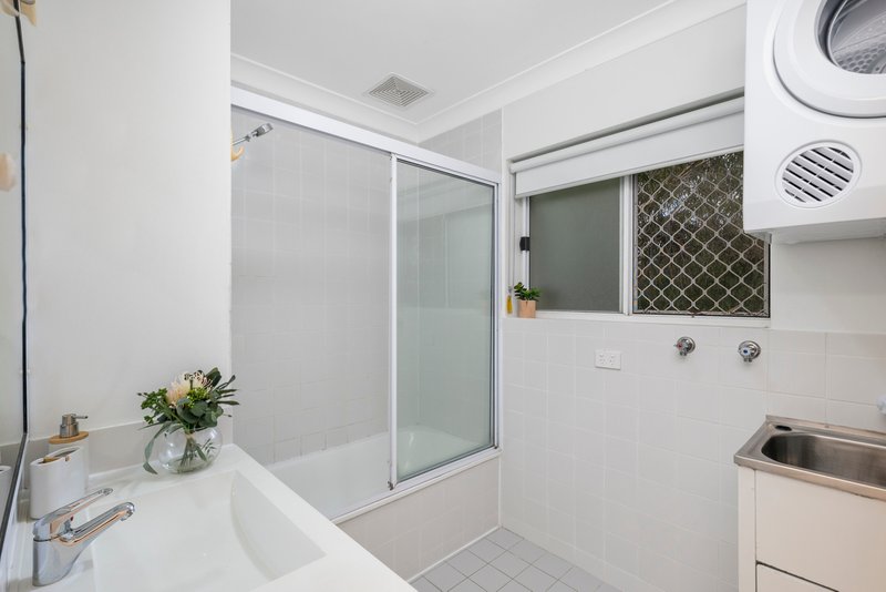 Photo - 4/122 Waterton Street, Annerley QLD 4103 - Image 7