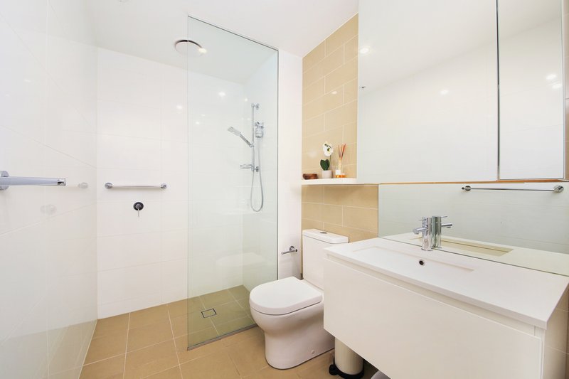 Photo - 412/20 Chisholm Street, Wolli Creek NSW 2205 - Image 5