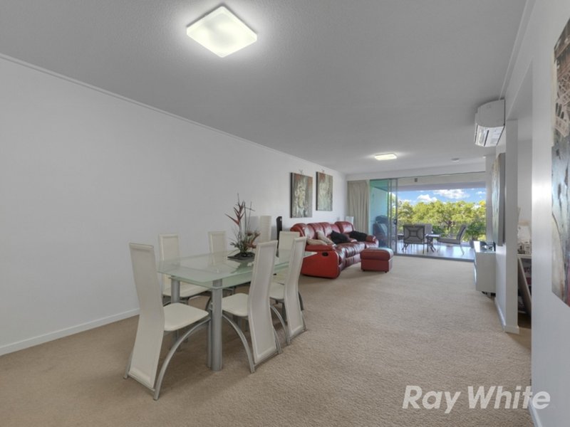 Photo - 412/23 Parkland Street, Nundah QLD 4012 - Image 6