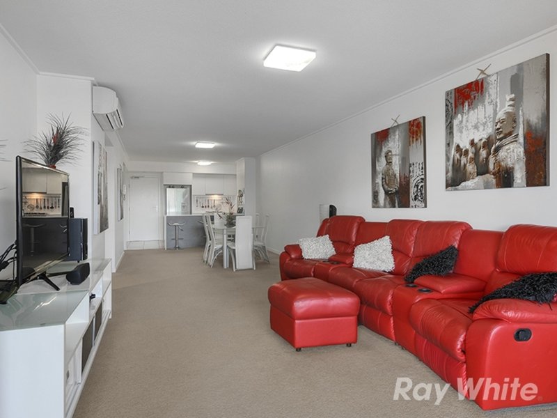 Photo - 412/23 Parkland Street, Nundah QLD 4012 - Image 8