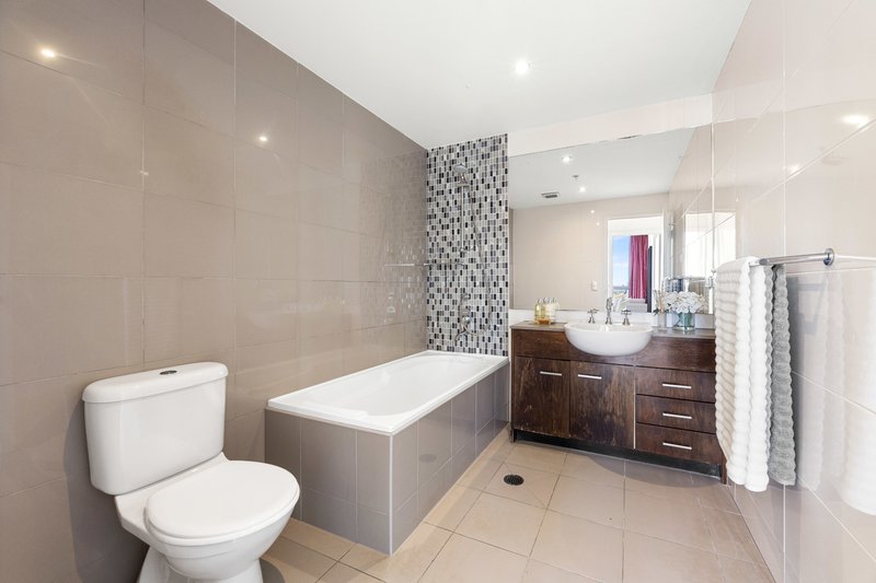 Photo - 412/33 Bronte Road, Bondi Junction NSW 2022 - Image 6