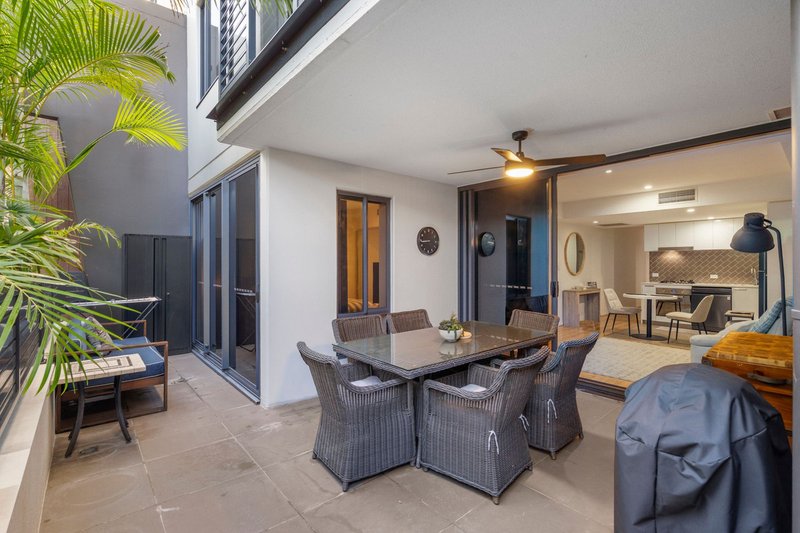 Photo - 4123/35 Burdett Street, Albion QLD 4010 - Image 4
