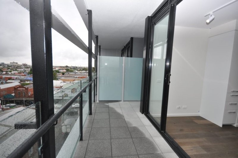 Photo - 412/360 Lygon Street, Brunswick East VIC 3057 - Image 8