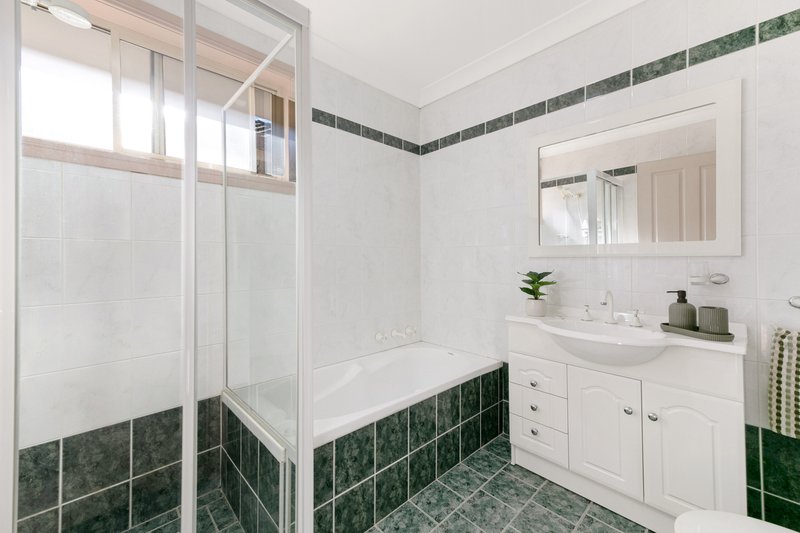 Photo - 4/125 Rex Road, Georges Hall NSW 2198 - Image 6