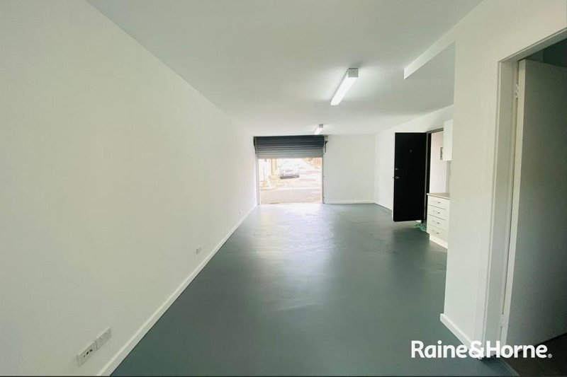 Photo - 4/126 Percival Road, Stanmore NSW 2048 - Image 3