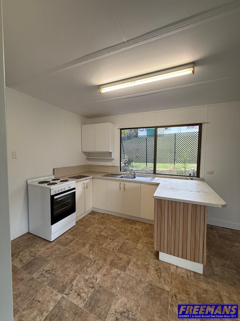 Photo - 4/127 Home Street, Nanango QLD 4615 - Image 10