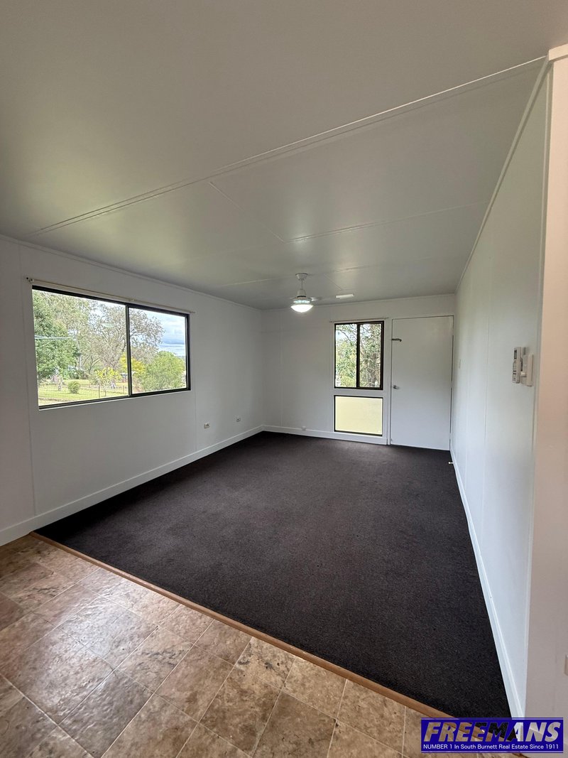 Photo - 4/127 Home Street, Nanango QLD 4615 - Image 17