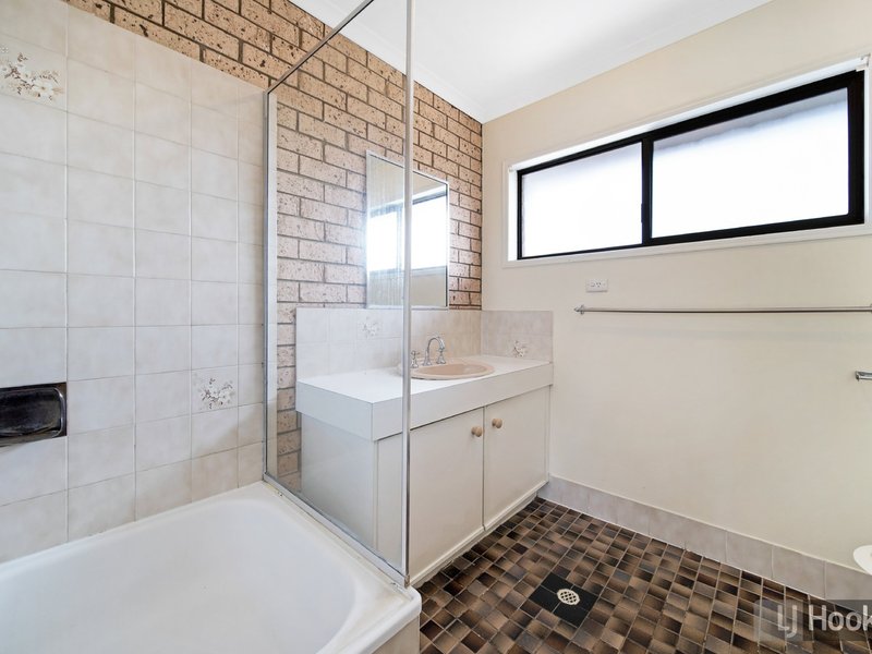 Photo - 4/13-15 Albert Street, Eagleby QLD 4207 - Image 7